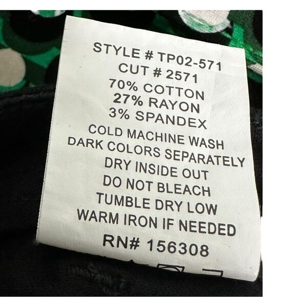 NWT Letter To Juliet LTJ
Free People
BLACK zip cuff utility pants MEDIUM - Picture 10 of 11